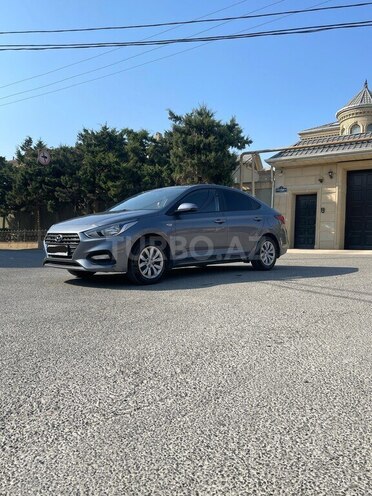 Hyundai Accent 2018, 100,000 km - 1.6 l - Bakı
