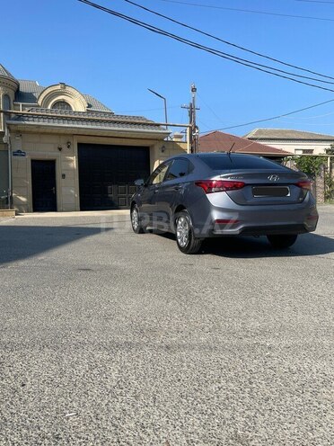Hyundai Accent 2018, 100,000 km - 1.6 l - Bakı