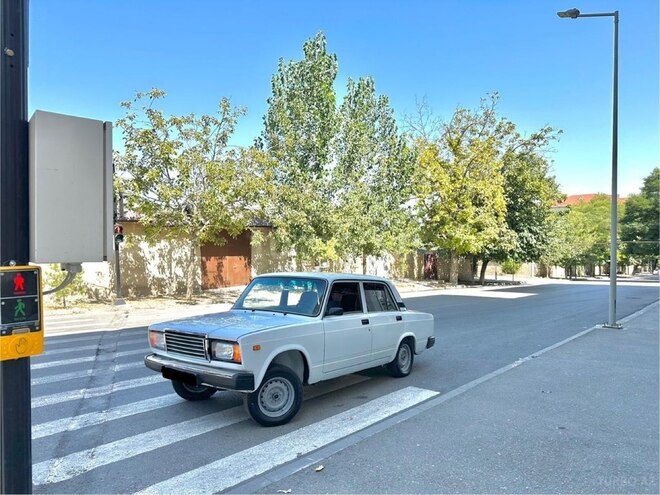 LADA (VAZ) 2107 2008, 15,455 km - 1.6 л - Şamaxı