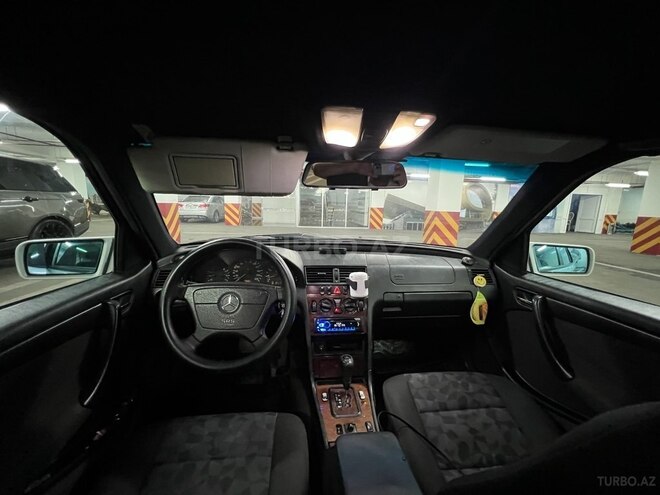 Mercedes C 220 1999, 390,000 km - 2.2 л - Bakı