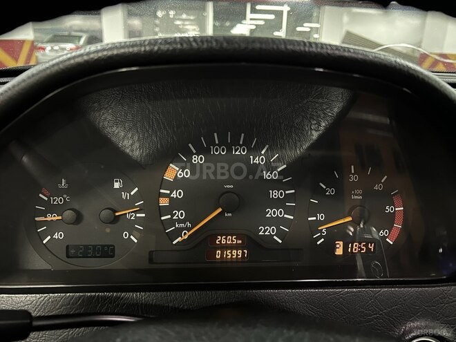 Mercedes C 220 1999, 390,000 km - 2.2 л - Bakı