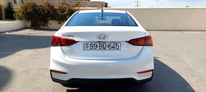 Hyundai Accent 2019, 23,000 km - 1.6 л - Bakı