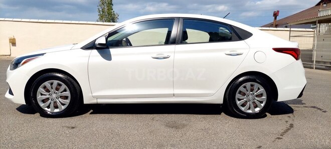 Hyundai Accent 2019, 23,000 km - 1.6 л - Bakı