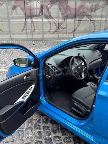 Hyundai Accent 2018, 26,600 km - 1.4 l - Bakı