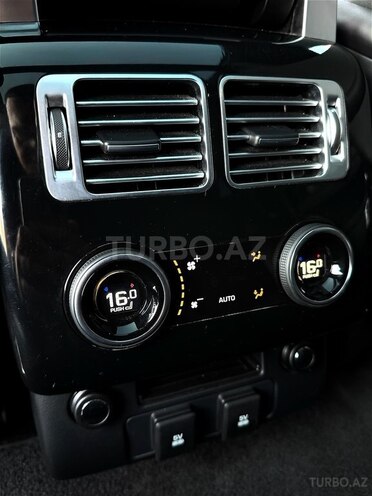 Land Rover Range Rover 2018, 130,000 km - 3.0 l - Bakı