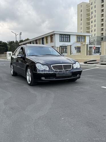 Mercedes C 200 2001, 299,378 km - 2.0 л - Sumqayıt