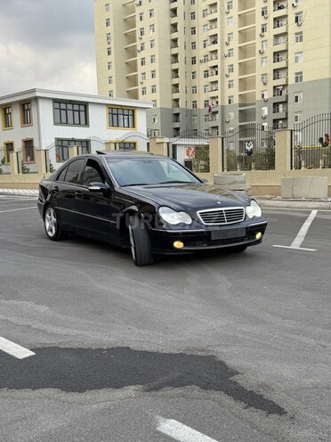 Mercedes C 200 2001, 299,378 km - 2.0 л - Sumqayıt