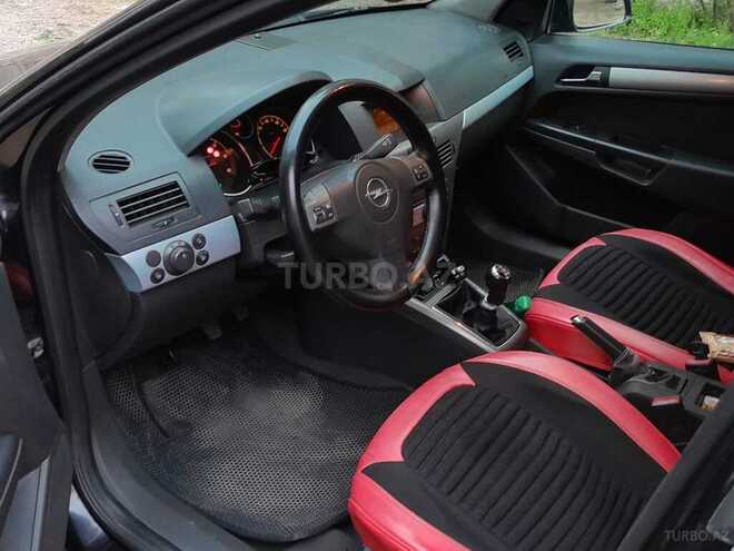 Opel Astra 2006, 289,000 km - 1.3 l - Saatlı