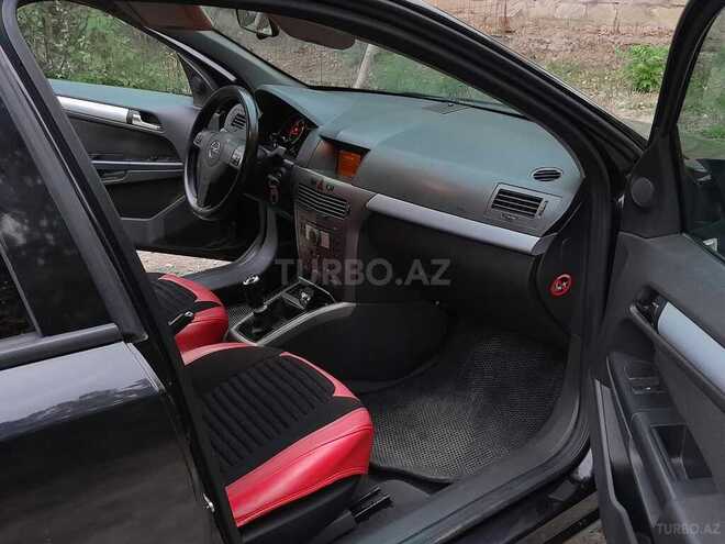 Opel Astra 2006, 289,000 km - 1.3 l - Saatlı