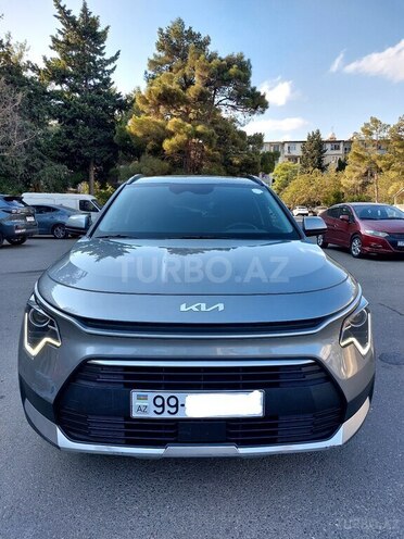 Kia Niro-1