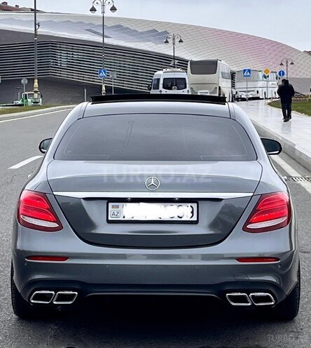 Mercedes E 220 d 2019, 109,000 km - 2.0 л - Bakı