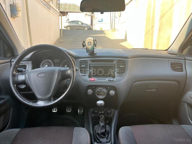Kia Rio 2005, 287,000 km - 1.4 l - Bakı