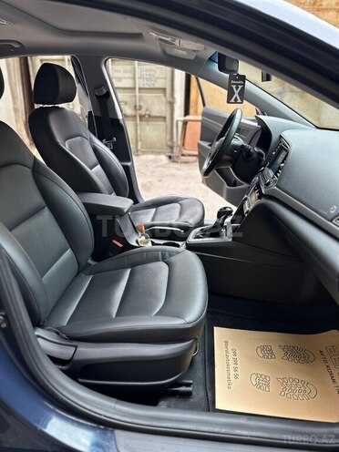Hyundai Avante 2015, 124,000 km - 1.6 l - Bakı