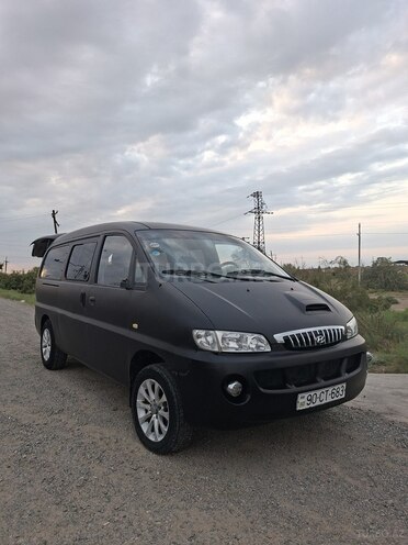 Hyundai H-1 2003, 350,000 km - 2.4 l - Şirvan