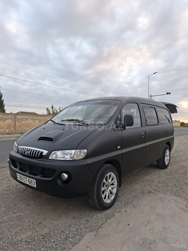 Hyundai H-1 2003, 350,000 km - 2.4 l - Şirvan