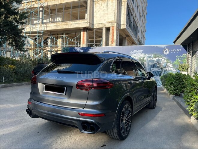 Porsche Cayenne 2015, 142,000 km - 3.6 l - Bakı