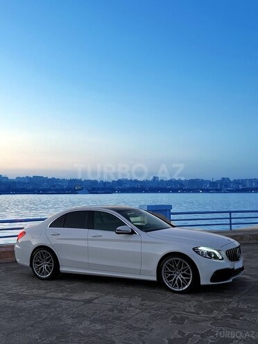 Mercedes C 300 2017, 98,800 km - 2.0 l - Bakı