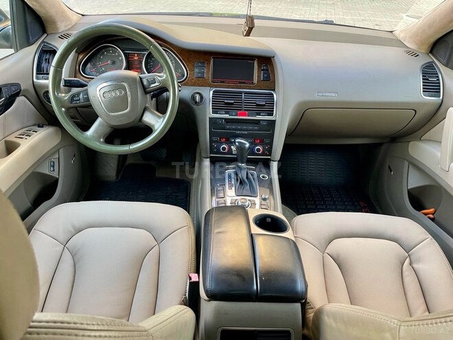 Audi Q7 2006, 195,000 km - 4.2 l - Bakı