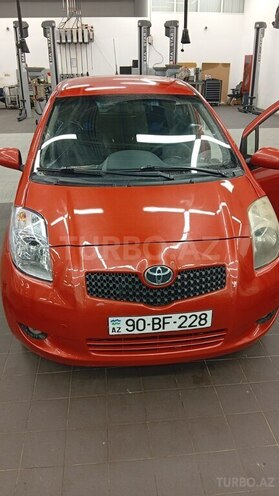 Toyota Yaris 2007, 265,000 km - 1.3 l - Bakı