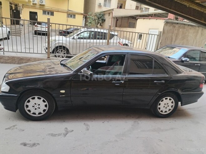 Mercedes C 180 1999, 423,801 km - 1.8 l - Bakı