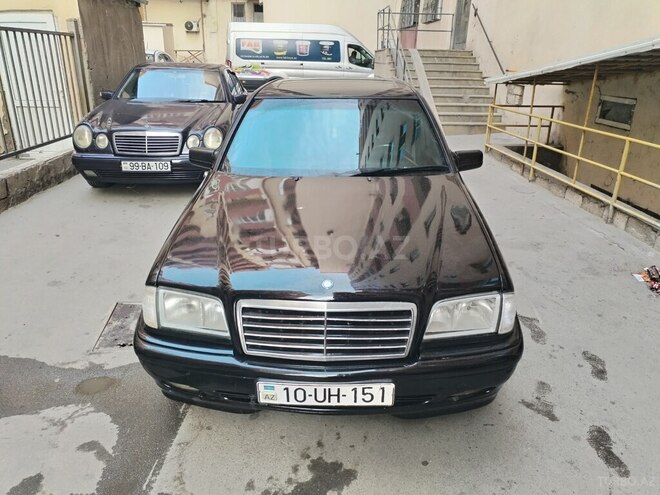 Mercedes C 180 1999, 423,801 km - 1.8 l - Bakı