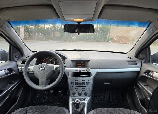 Opel Astra 2009, 200,300 km - 1.3 l - Bakı