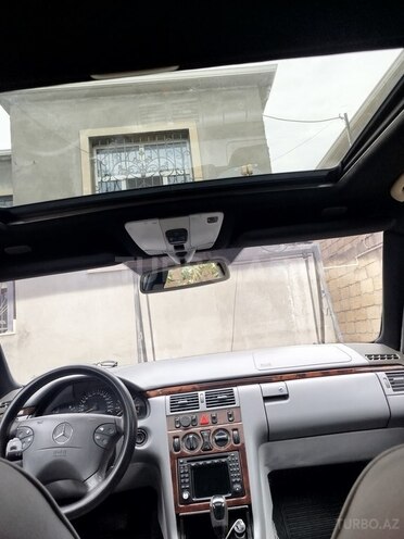Mercedes E 240 2000, 378,000 km - 2.6 l - Bakı