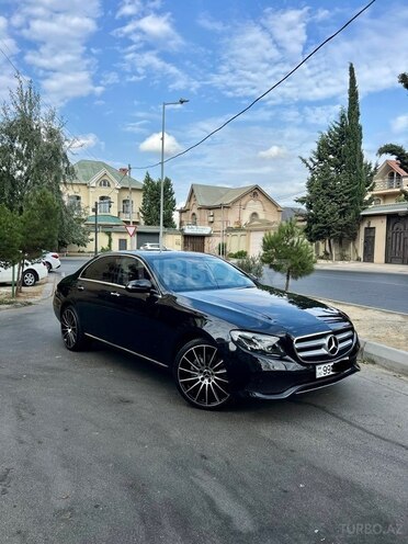 Mercedes E 220 d 2019, 178,000 km - 2.0 l - Bakı