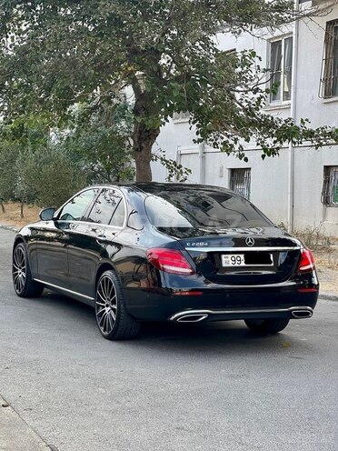 Mercedes E 220 d 2019, 178,000 km - 2.0 l - Bakı
