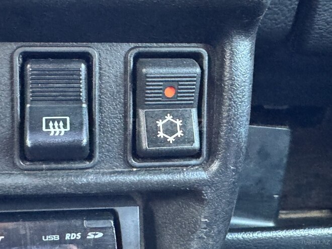 LADA (VAZ) Niva 2015, 185,000 km - 1.7 l - Bakı