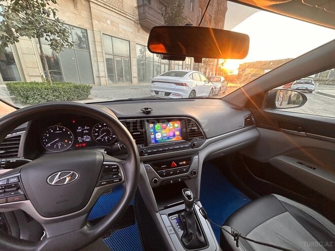Hyundai Elantra 2016, 184,270 km - 2.0 l - Bakı