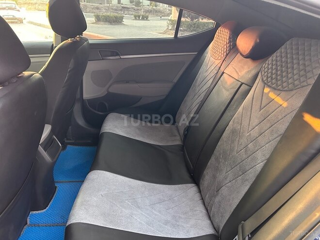 Hyundai Elantra 2016, 184,270 km - 2.0 l - Bakı