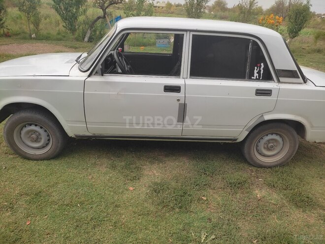 LADA (VAZ) 2107 1992, 100,000 km - 1.5 l - Saatlı