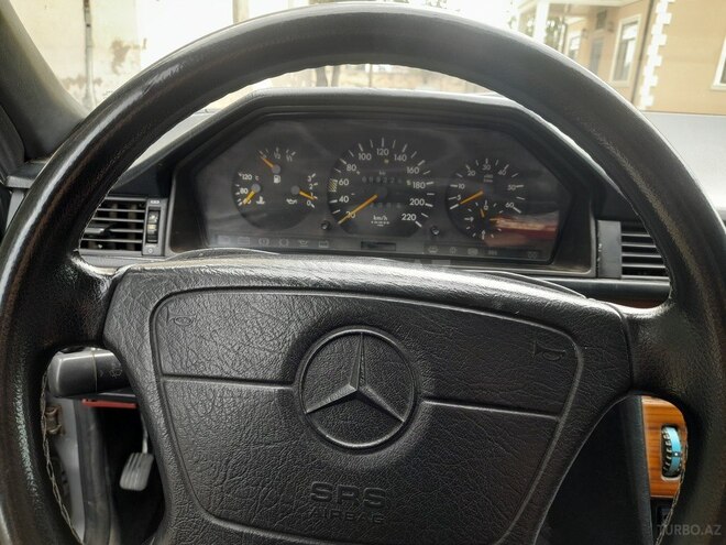 Mercedes E 300 1995, 669,220 km - 3.0 л - İmişli