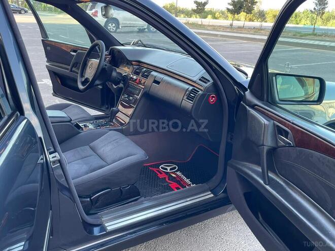 Mercedes E 240 1998, 345,216 km - 2.4 l - Sumqayıt