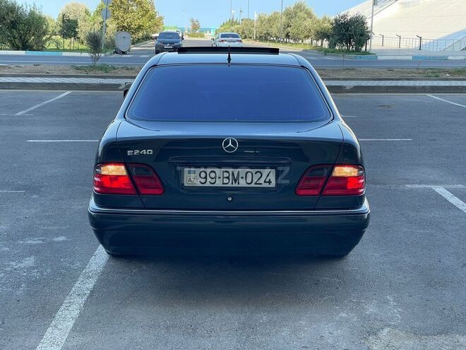 Mercedes E 240 1998, 345,216 km - 2.4 l - Sumqayıt