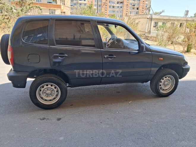 Chevrolet Niva 2008, 621,686 km - 1.7 л - Bakı