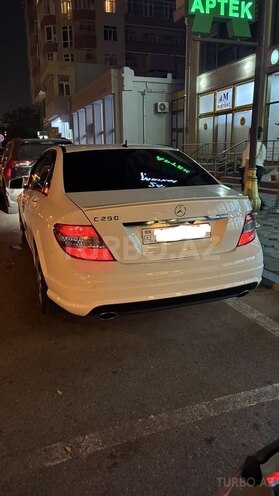 Mercedes C 250 2007, 197,000 km - 2.5 l - Bakı