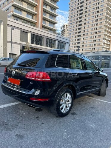 Volkswagen Touareg 2014, 98,000 km - 3.6 l - Bakı