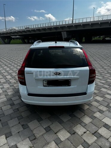 Kia  2008, 308,000 km - 1.4 l - Bakı