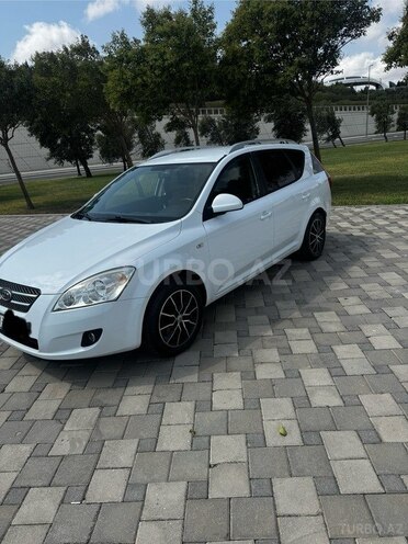 Kia  2008, 308,000 km - 1.4 l - Bakı