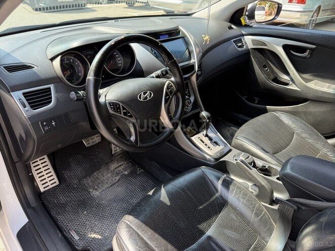 Hyundai Elantra 2013, 200,000 km - 1.6 l - Bakı