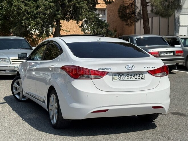 Hyundai Elantra 2013, 200,000 km - 1.6 l - Bakı