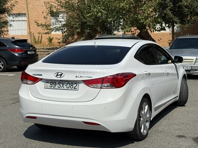 Hyundai Elantra 2013, 200,000 km - 1.6 l - Bakı