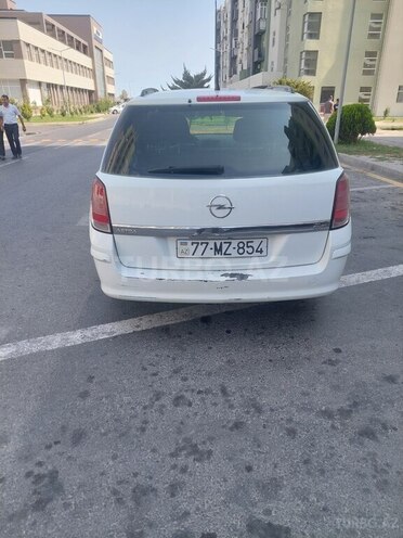 Opel Astra 2006, 390,000 km - 1.3 l - Bakı