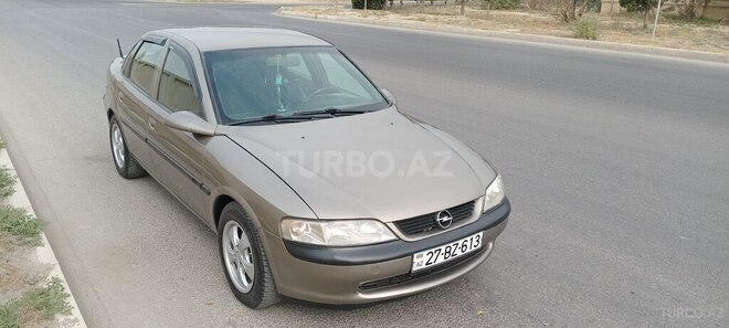 Opel Vectra 1996, 350,000 km - 1.8 l - Sumqayıt