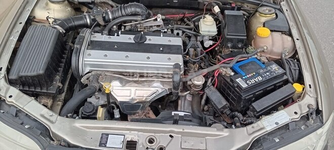 Opel Vectra 1996, 350,000 km - 1.8 l - Sumqayıt