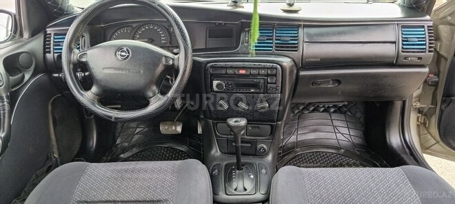 Opel Vectra 1996, 350,000 km - 1.8 l - Sumqayıt