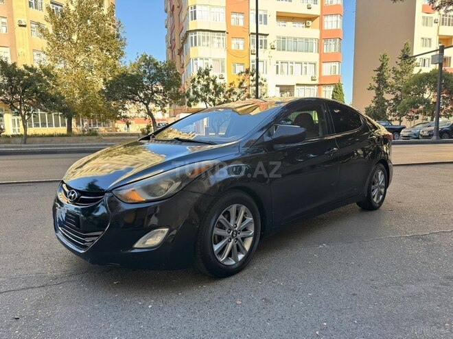 Hyundai Elantra 2015, 204,387 km - 1.8 l - Bakı