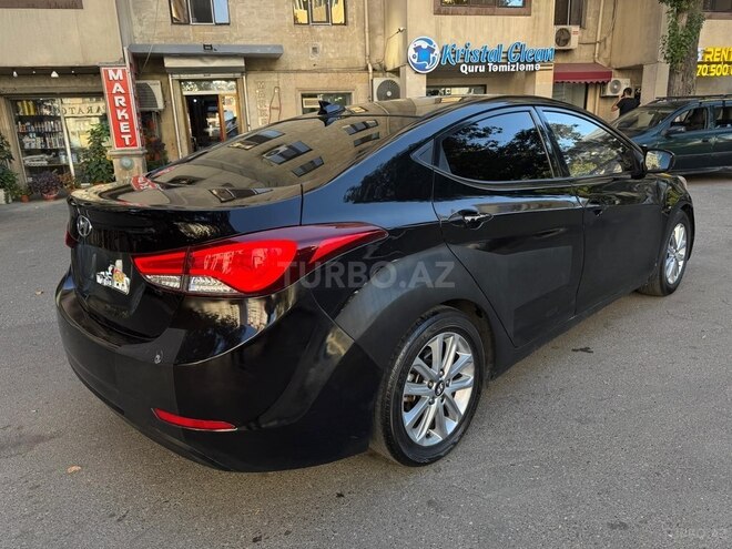 Hyundai Elantra 2015, 204,387 km - 1.8 l - Bakı